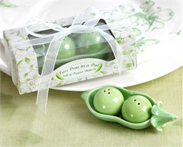 Two Peas in a Pod - Ceramic Salt & Pepper Shaker Wedding Favors in Ivy Print Gift Box