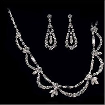 WEDDING NECKLACE AND EARRINGS SETS